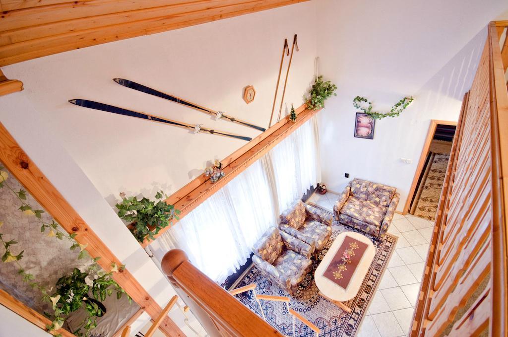 Palyongov Guest House Chepelare Room photo